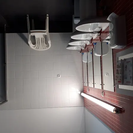 Hostal Iron *