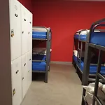 Hostel Iron *