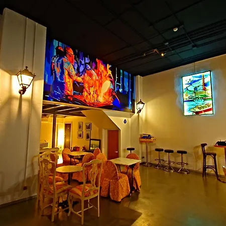 Hostel Iron Bilbao